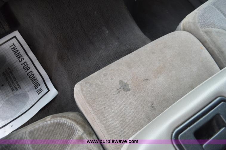 image for item I6364 2000 Ford Excursion XLT SUV