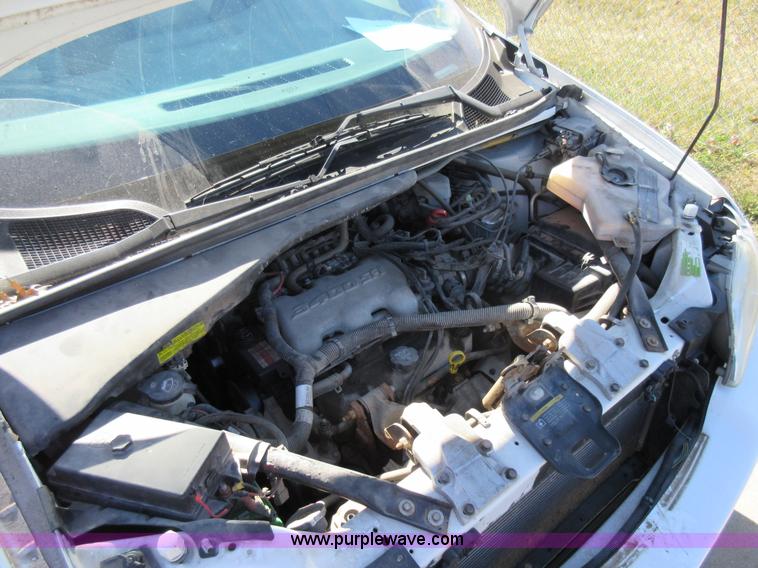 image for item I6386 2005 Chevrolet Venture Cargo van