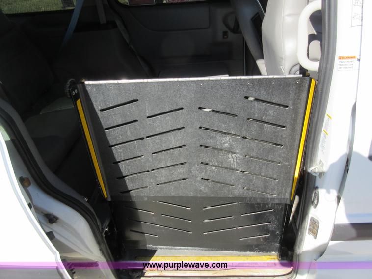 image for item I6386 2005 Chevrolet Venture Cargo van