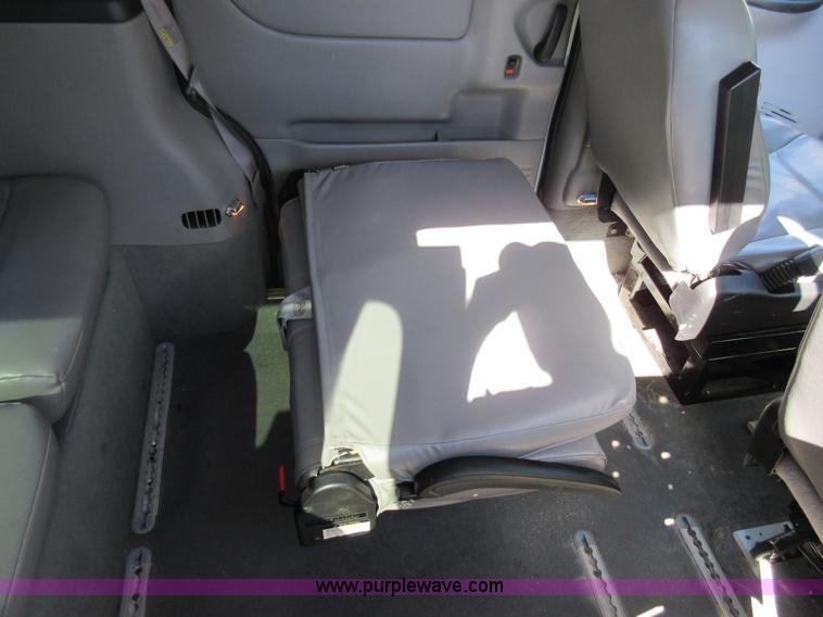 image for item I6386 2005 Chevrolet Venture Cargo van