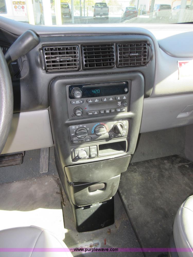 image for item I6386 2005 Chevrolet Venture Cargo van