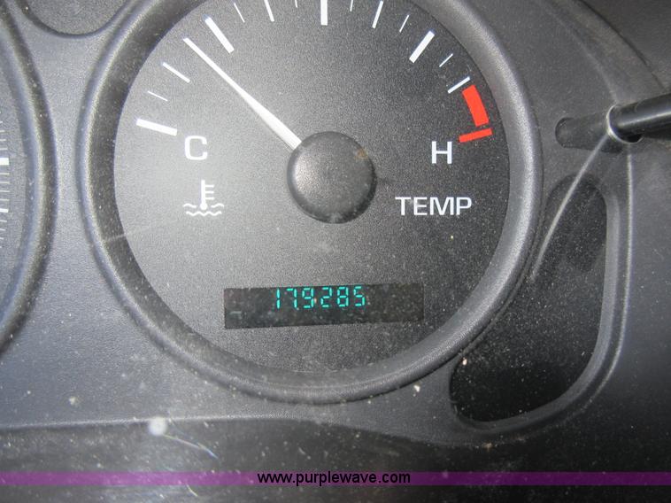 image for item I6386 2005 Chevrolet Venture Cargo van