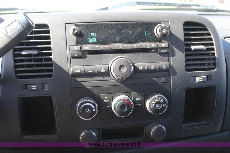 image for item J4306 2008 Chevrolet Silverado 1500 Ext. Cab pickup truck