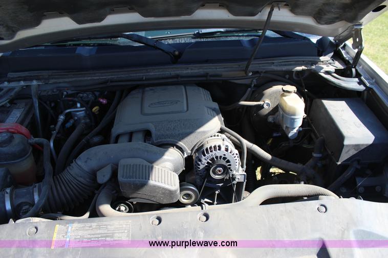 image for item J4306 2008 Chevrolet Silverado 1500 Ext. Cab pickup truck