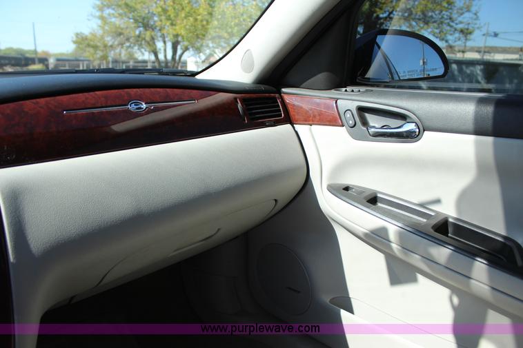 image for item J4307 2007 Chevrolet Impala LTZ