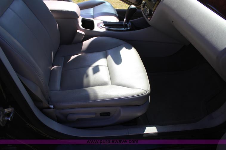 image for item J4307 2007 Chevrolet Impala LTZ