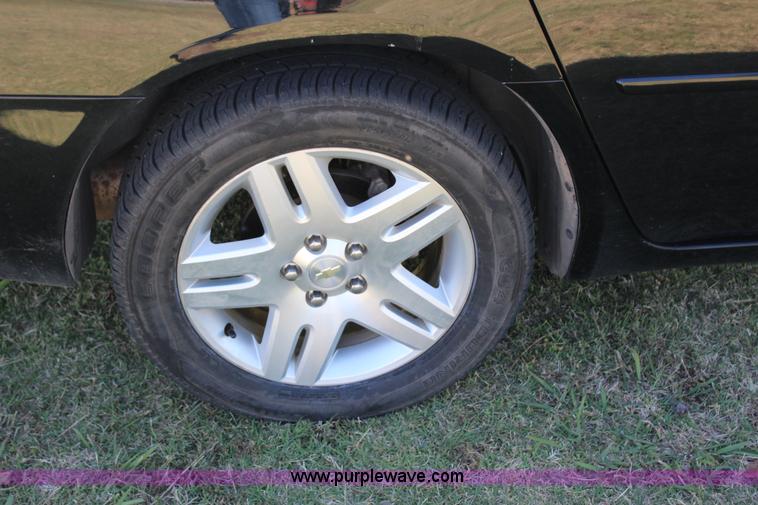 image for item J4307 2007 Chevrolet Impala LTZ
