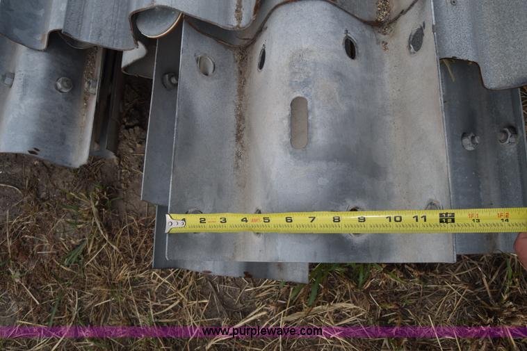 image for item J7003 (20) guard rail sections