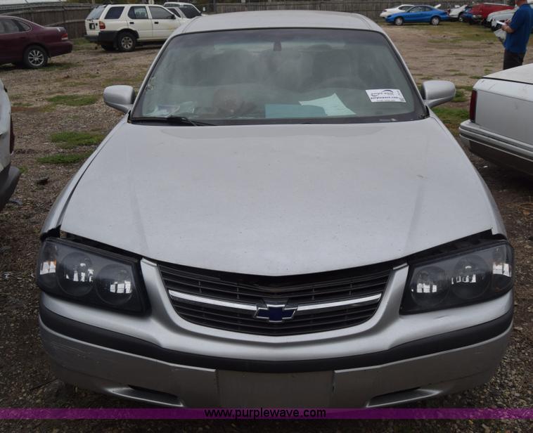 image for item J7014 2002 Chevrolet Impala