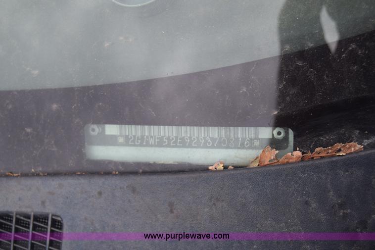 image for item J7014 2002 Chevrolet Impala