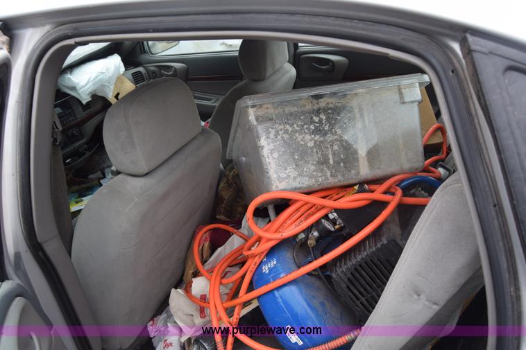 image for item J7014 2002 Chevrolet Impala