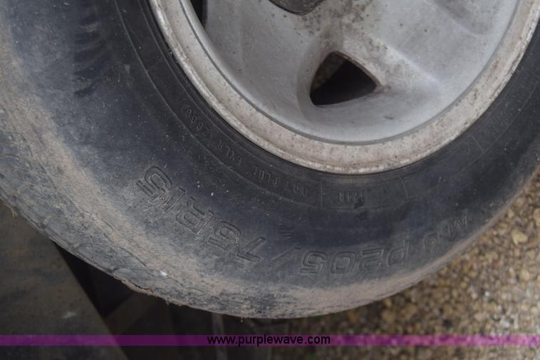 image for item J7020 1991 Chevrolet S10 pickup truck