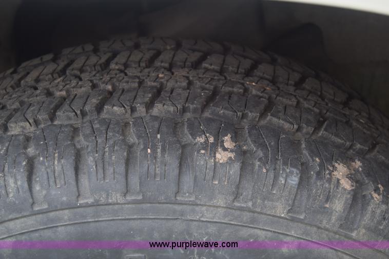 image for item J7020 1991 Chevrolet S10 pickup truck