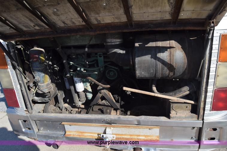 image for item J7076 1974 Eagle tour bus