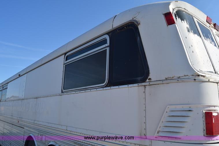 image for item J7076 1974 Eagle tour bus