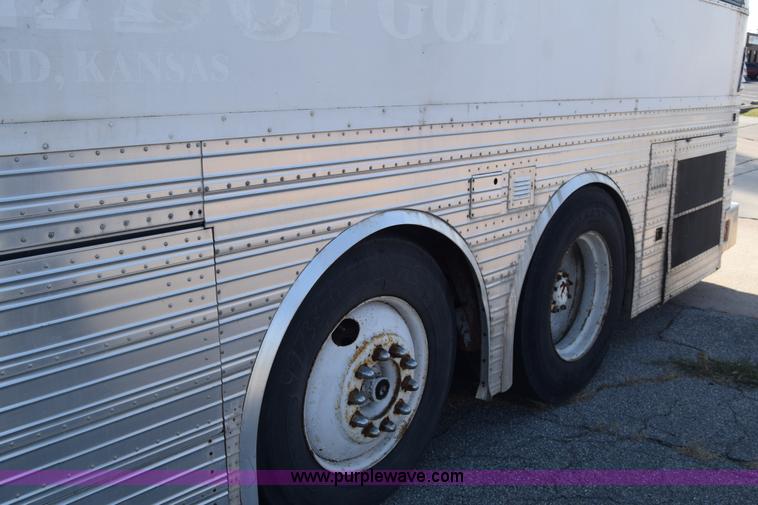 image for item J7076 1974 Eagle tour bus