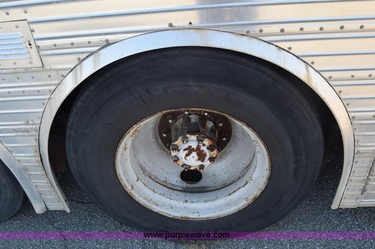 image for item J7076 1974 Eagle tour bus