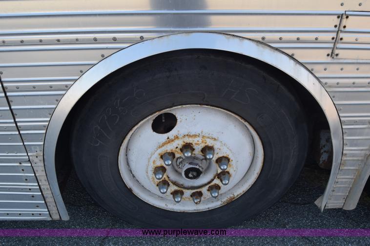 image for item J7076 1974 Eagle tour bus