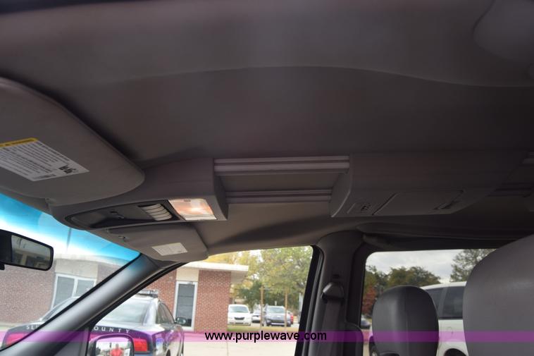 image for item J7079 2006 Chevrolet Uplander EXT LS van