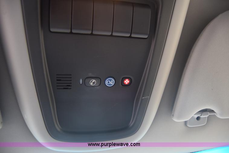 image for item J7079 2006 Chevrolet Uplander EXT LS van