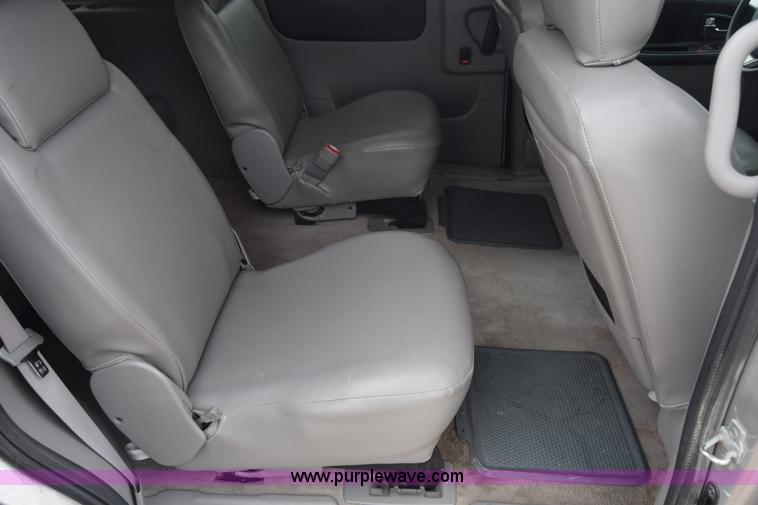 image for item J7079 2006 Chevrolet Uplander EXT LS van