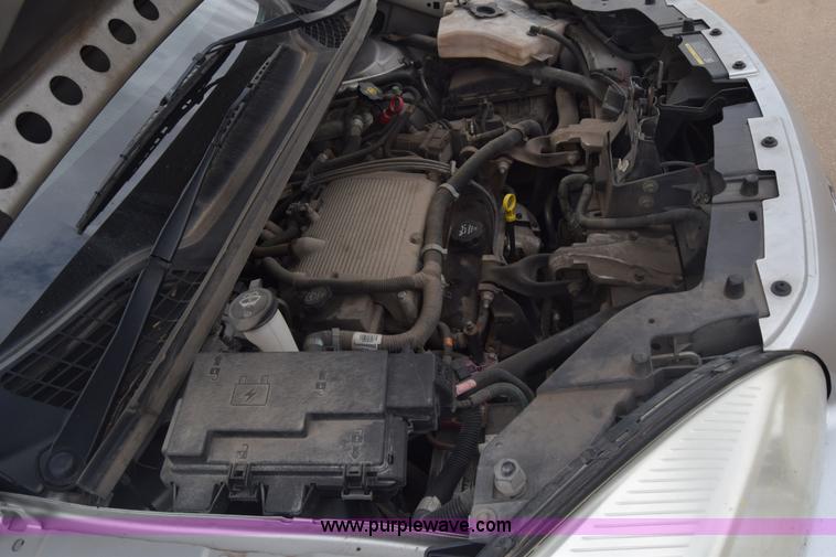 image for item J7079 2006 Chevrolet Uplander EXT LS van