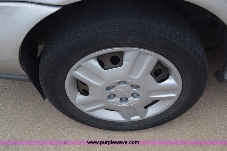 image for item J7079 2006 Chevrolet Uplander EXT LS van