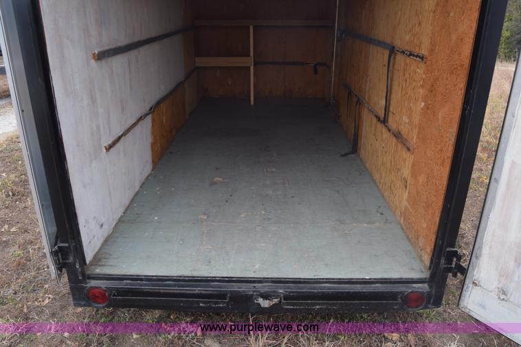 image for item J7169 1991 Carmate CM6140 enclosed cargo trailer