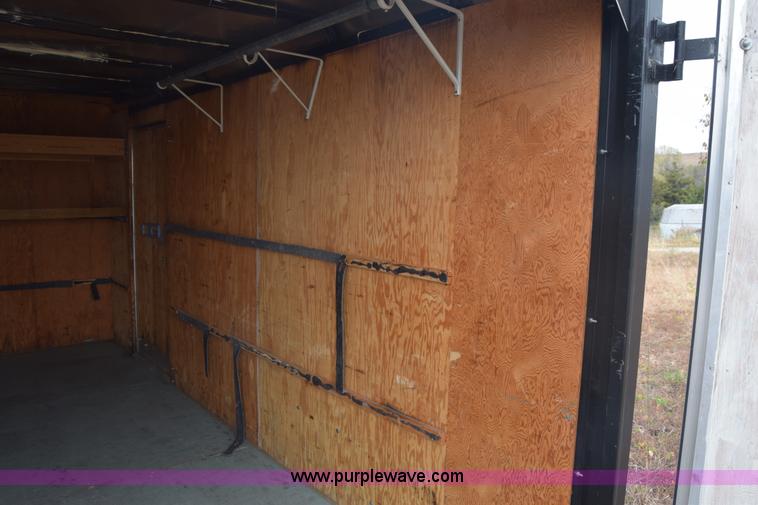 image for item J7169 1991 Carmate CM6140 enclosed cargo trailer