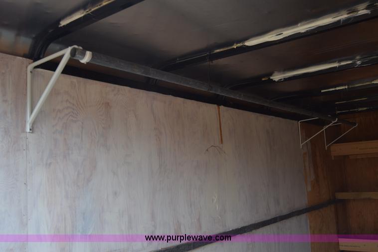 image for item J7169 1991 Carmate CM6140 enclosed cargo trailer
