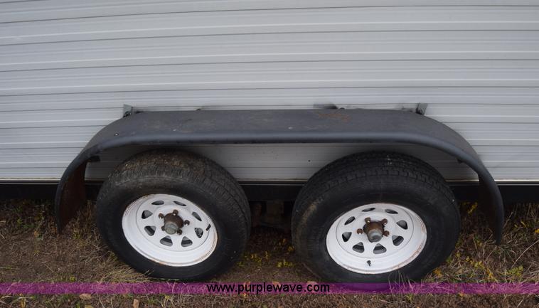 image for item J7169 1991 Carmate CM6140 enclosed cargo trailer