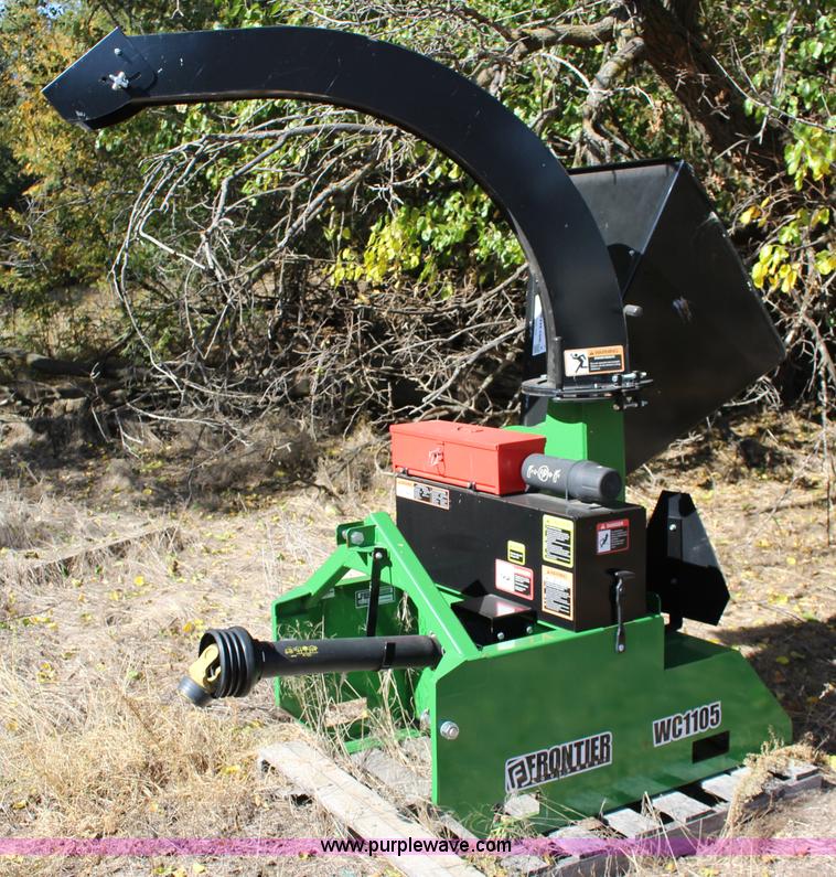 image for item K1237 Frontier WC1105 chipper