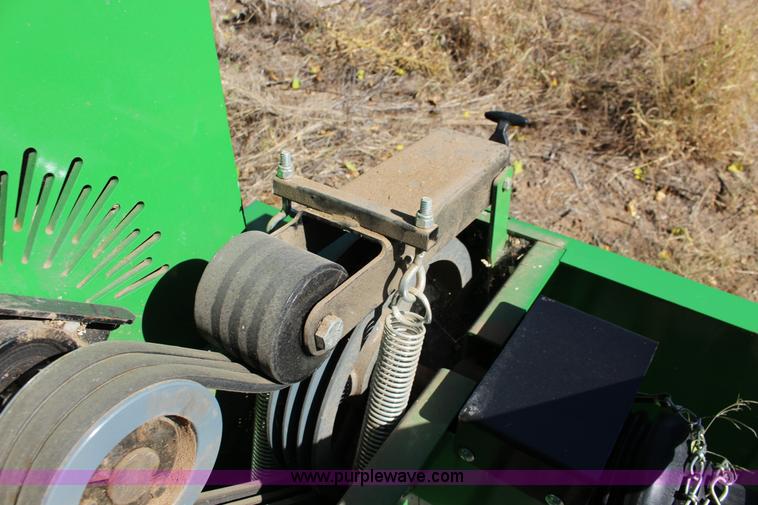 image for item K1237 Frontier WC1105 chipper