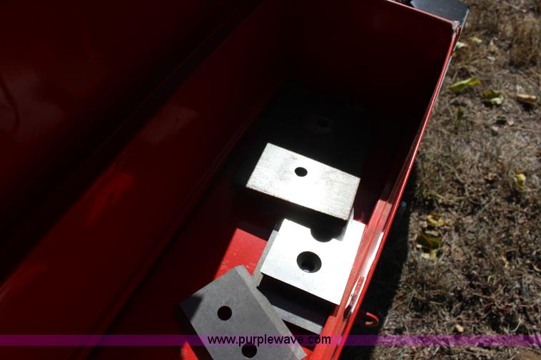 image for item K1237 Frontier WC1105 chipper