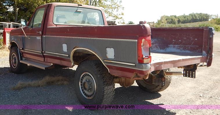 image for item K1743 1992 Ford F250 HD XLT pickup truck