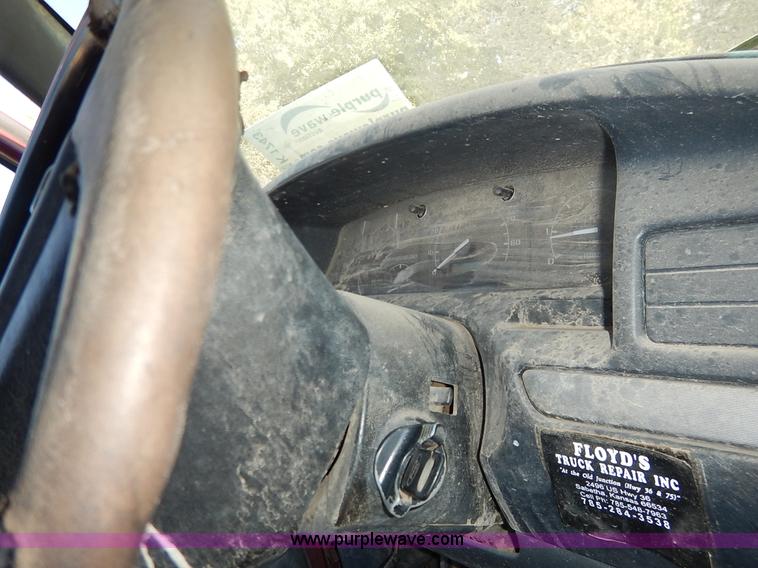 image for item K1743 1992 Ford F250 HD XLT pickup truck