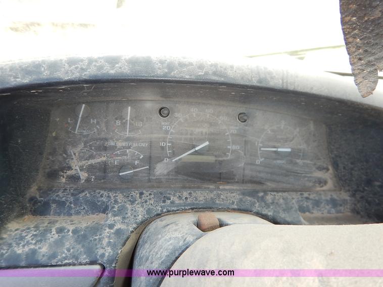 image for item K1743 1992 Ford F250 HD XLT pickup truck