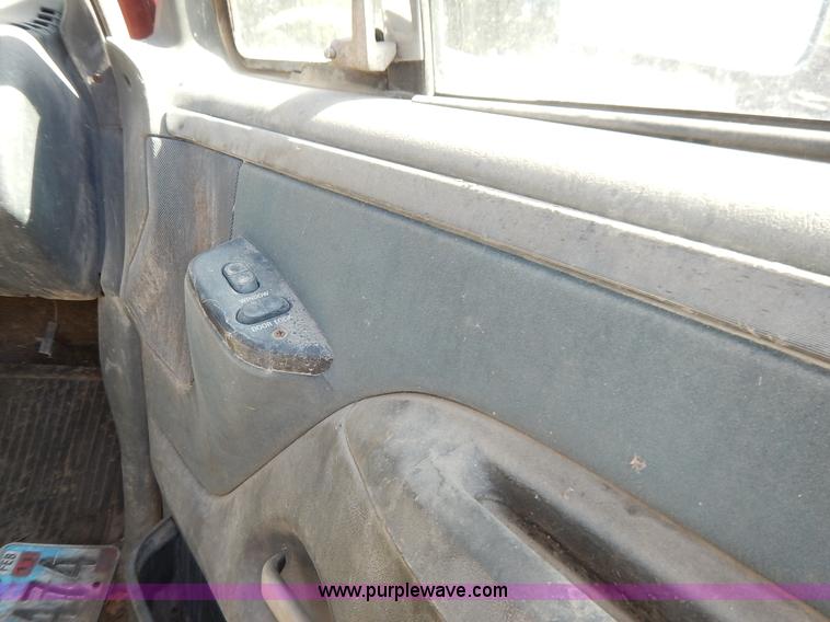 image for item K1743 1992 Ford F250 HD XLT pickup truck