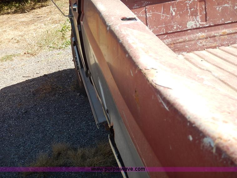 image for item K1743 1992 Ford F250 HD XLT pickup truck