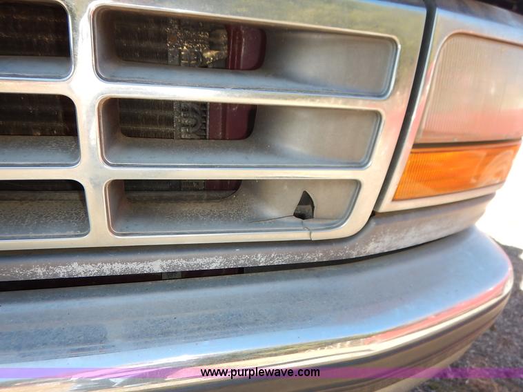 image for item K1743 1992 Ford F250 HD XLT pickup truck