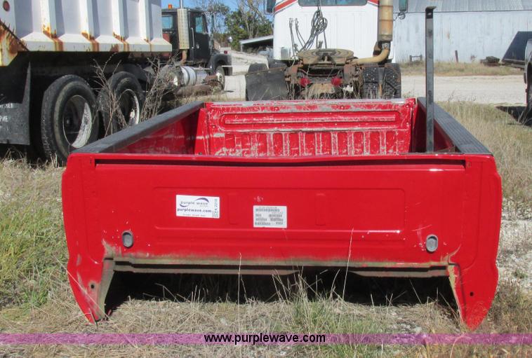 image for item K2218 2003 Ford F250 Super Duty pickup truck bed