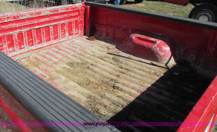 image for item K2218 2003 Ford F250 Super Duty pickup truck bed