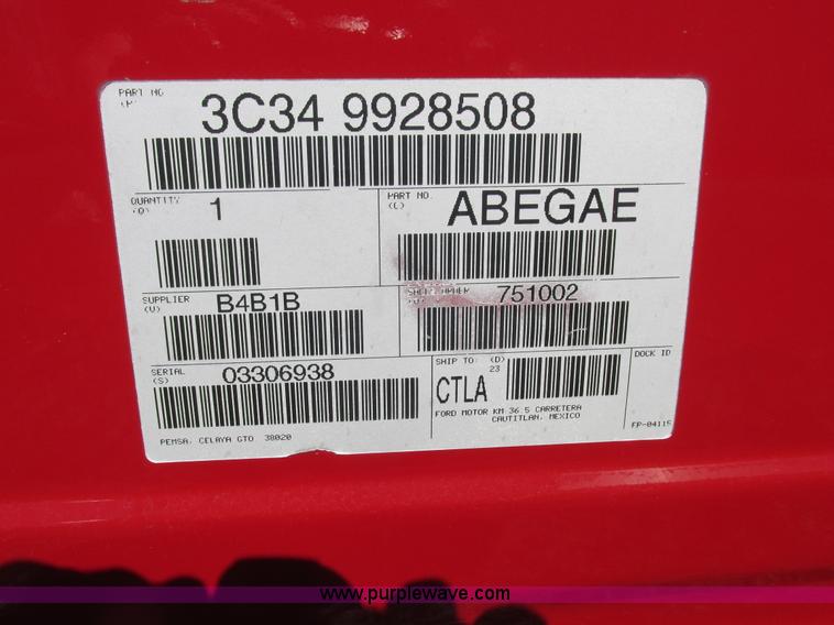 image for item K2218 2003 Ford F250 Super Duty pickup truck bed