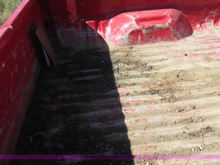 image for item K2218 2003 Ford F250 Super Duty pickup truck bed