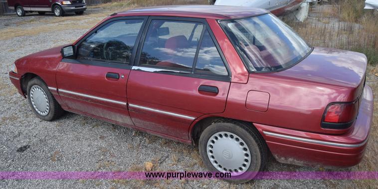image for item K4751 1992 Mercury Tracer