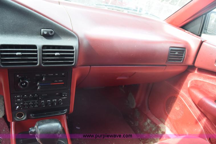 image for item K4751 1992 Mercury Tracer