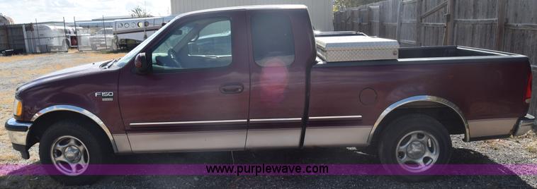 image for item K4762 1998 Ford F150 XLT SuperCab pickup truck