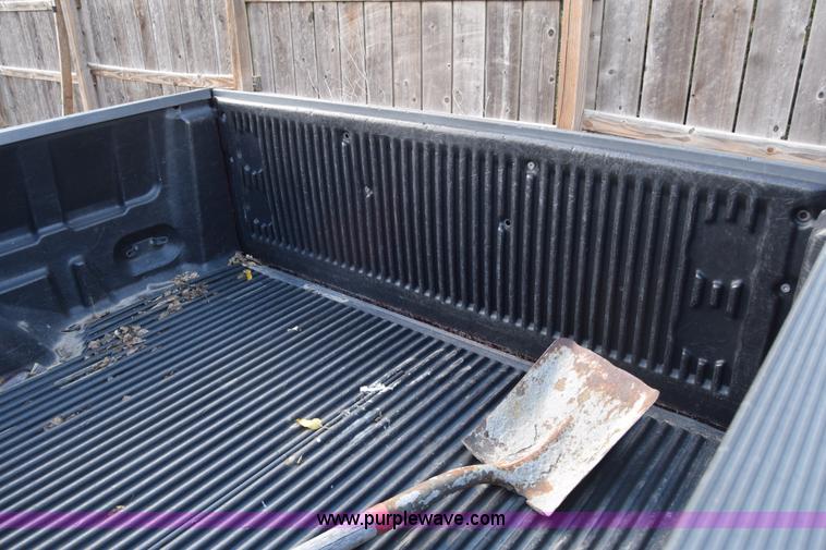 image for item K4762 1998 Ford F150 XLT SuperCab pickup truck