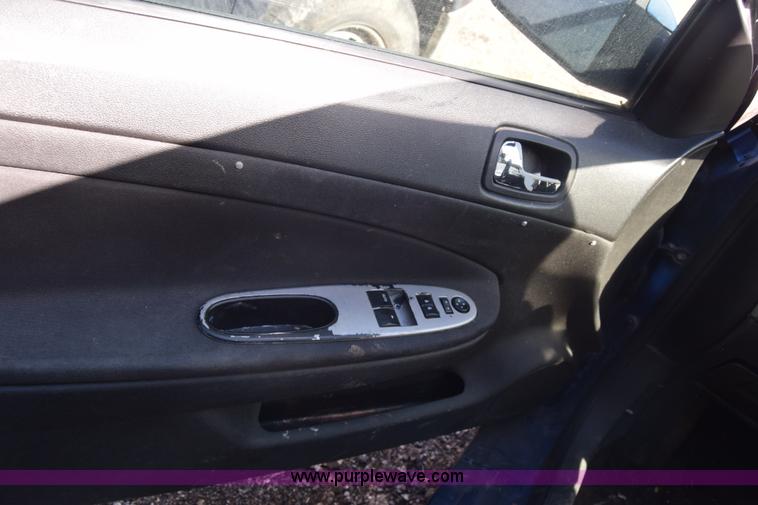 image for item K4764 2006 Chevrolet Cobalt LT