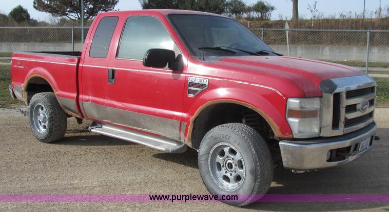 image for item K6390 2008 Ford F250 Super Duty XLT SuperCab pickup truck